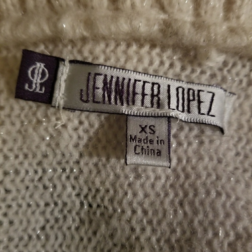 Sweater - Picture 5 of 5